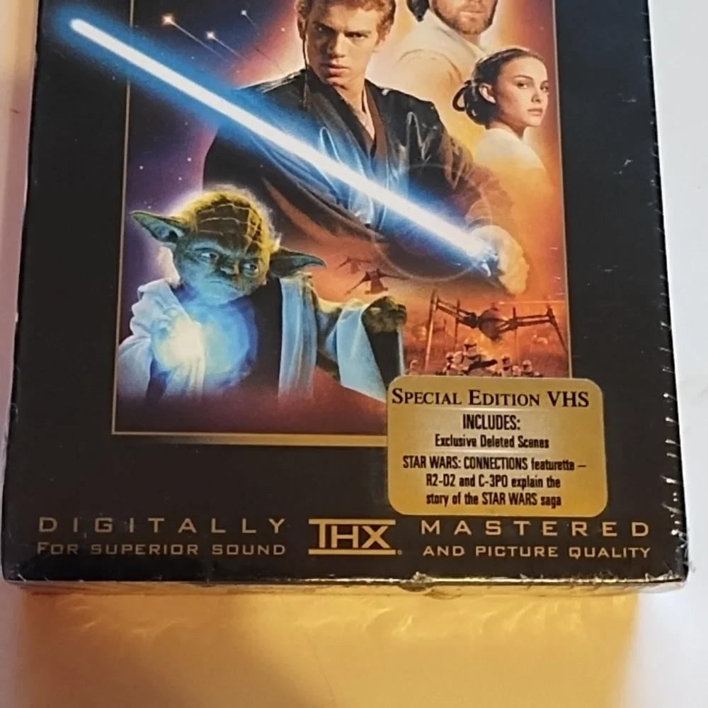 New Special Edition Star Wars - Picture 3 of 7